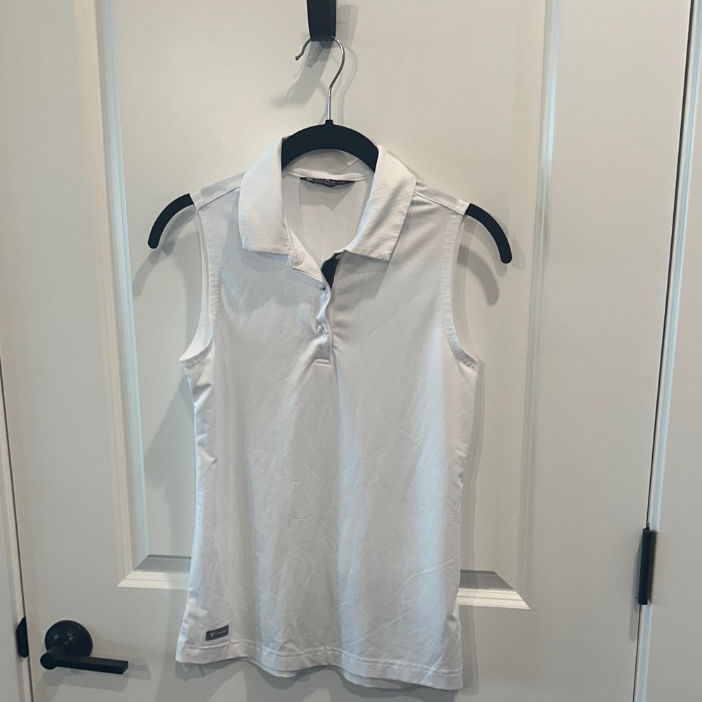 Chic White Sleeveless Polo Tank Top